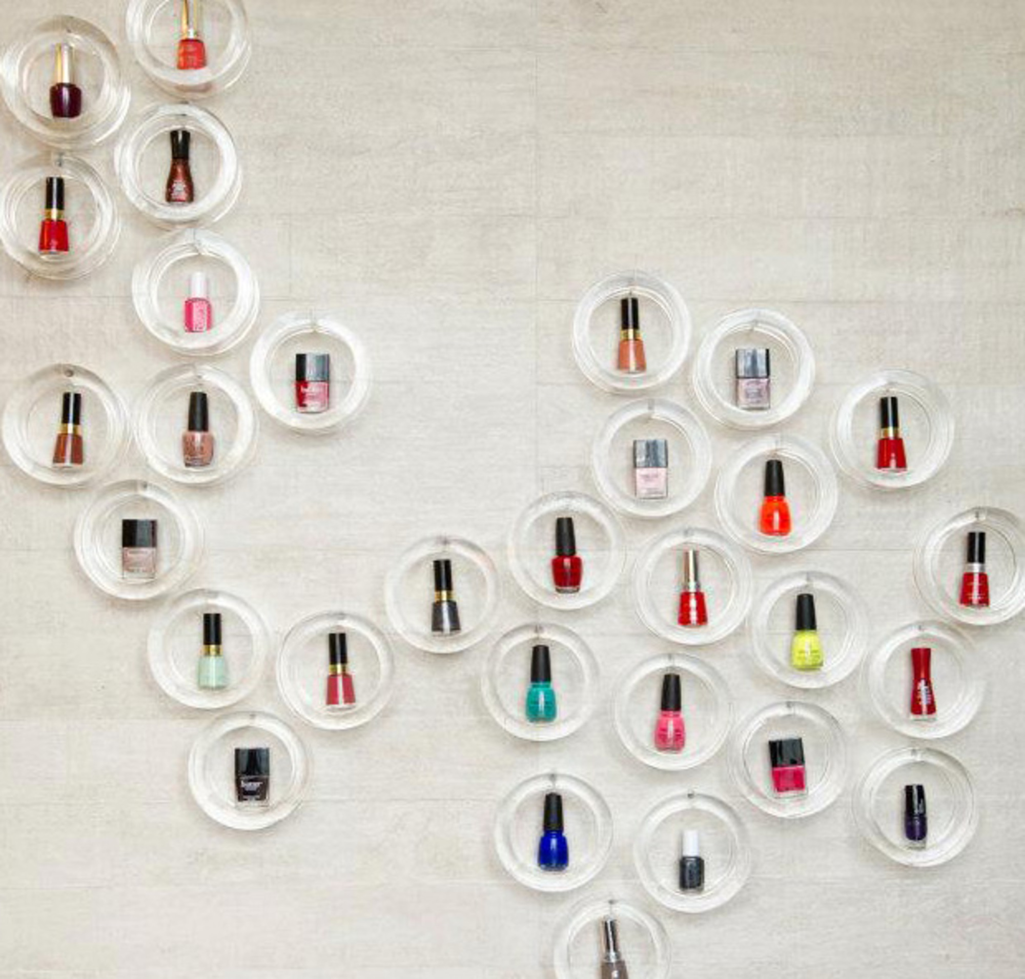 decoração esmalteria moderna vs rústica