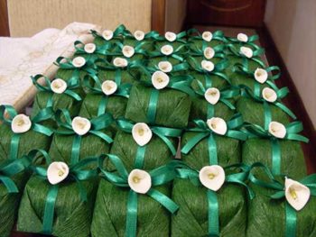 bodas de esmeralda vs bodas de ouro decoração