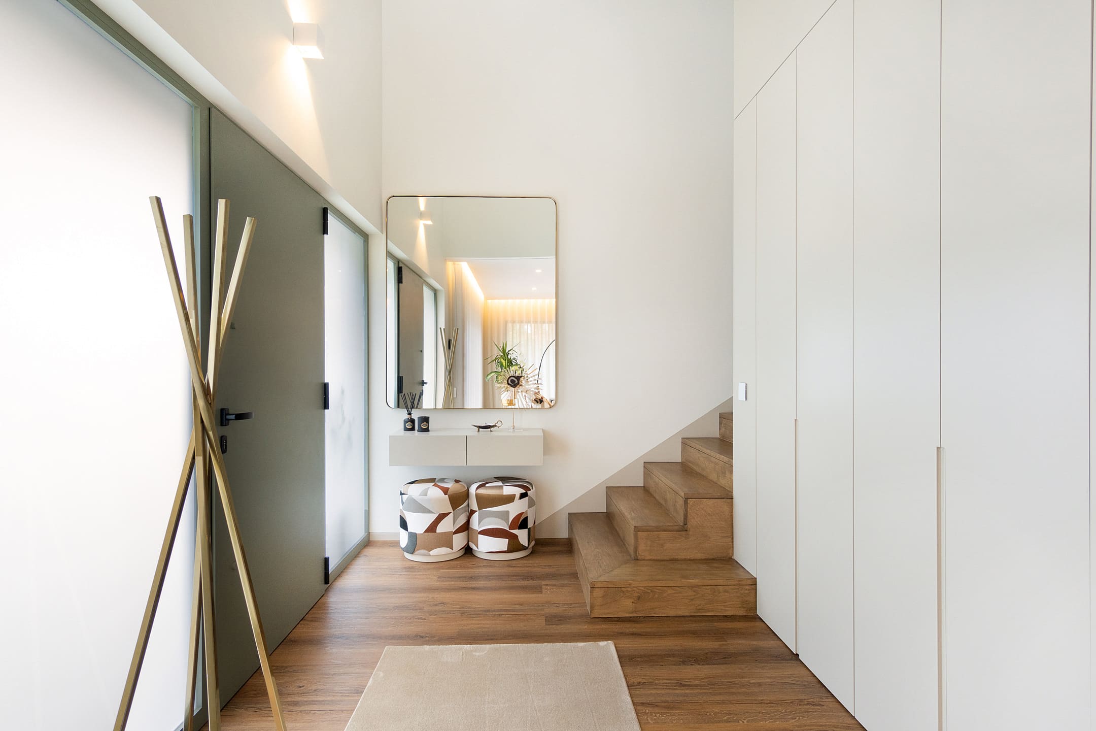 erros comuns ao decorar hall de entrada