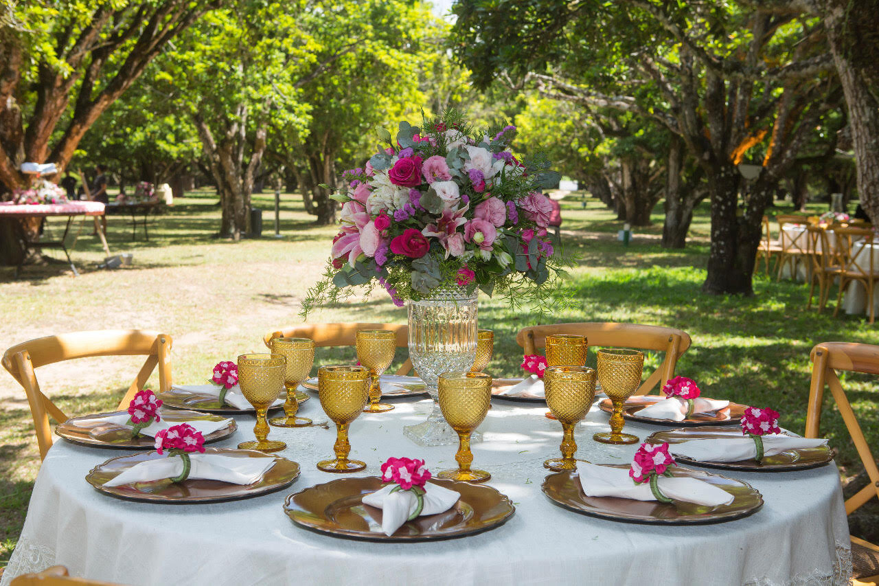 mesa posta rústica vs moderna