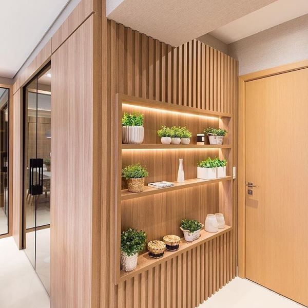 nichos de sala vs prateleiras flutuantes