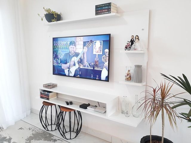 nichos de sala vs prateleiras flutuantes