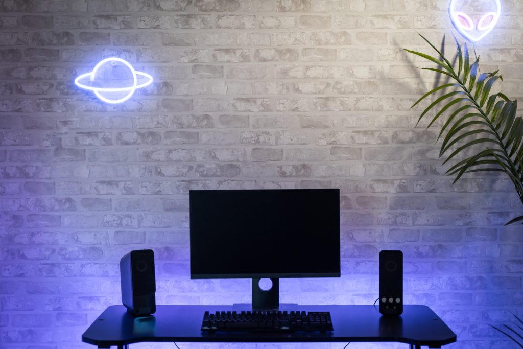decoração pc gamer rgb ou minimalista qual escolher