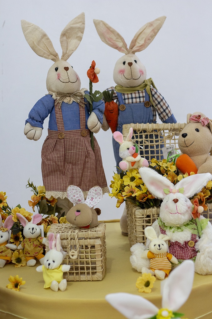 ideias criativas decoração vitrine páscoa loja