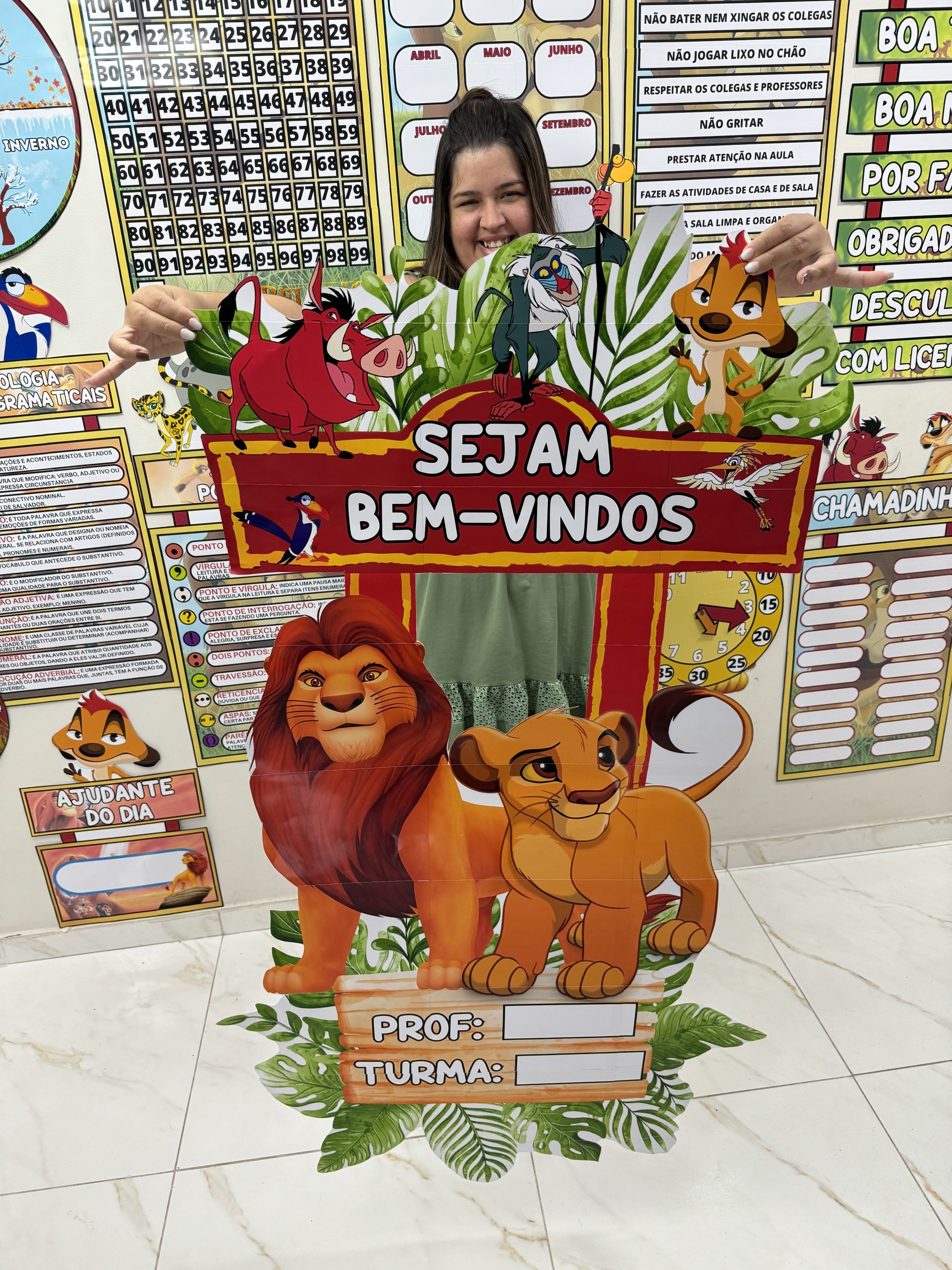 decoração rei leão vs decoração safari qual escolher
