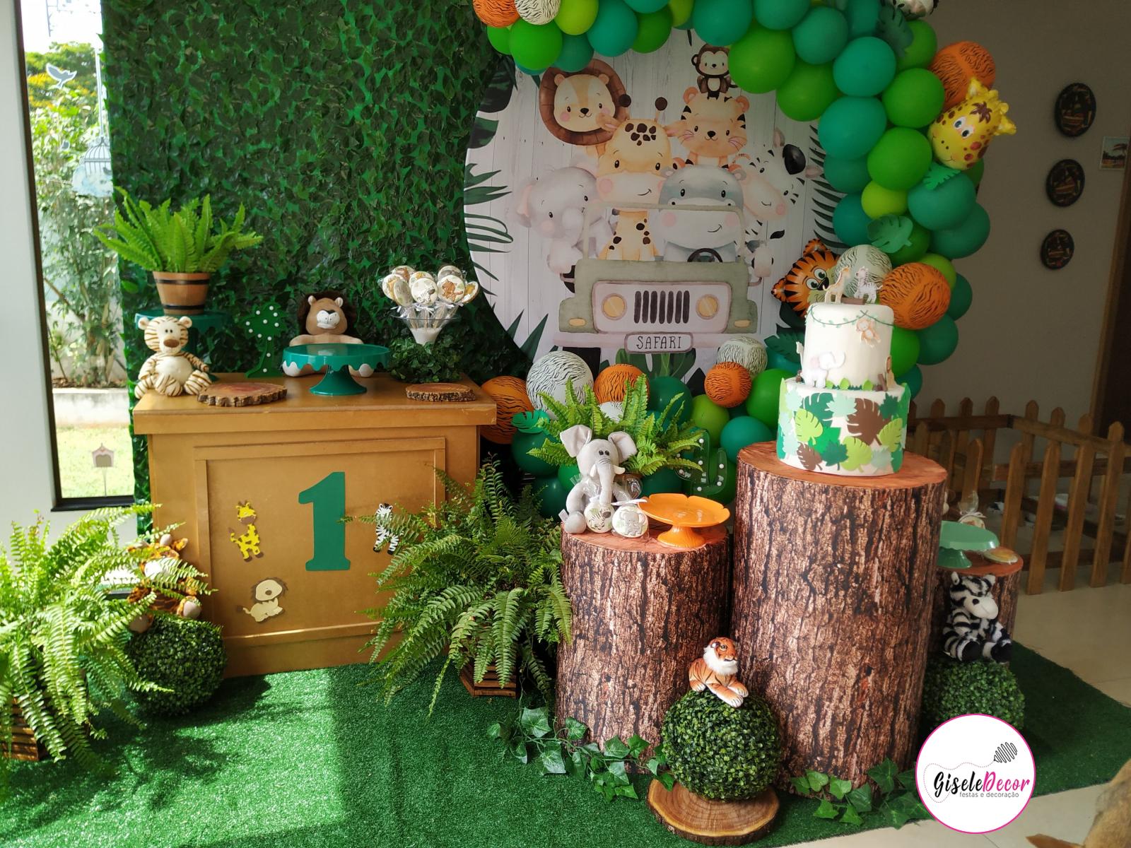 decoração safari 1 ano simples