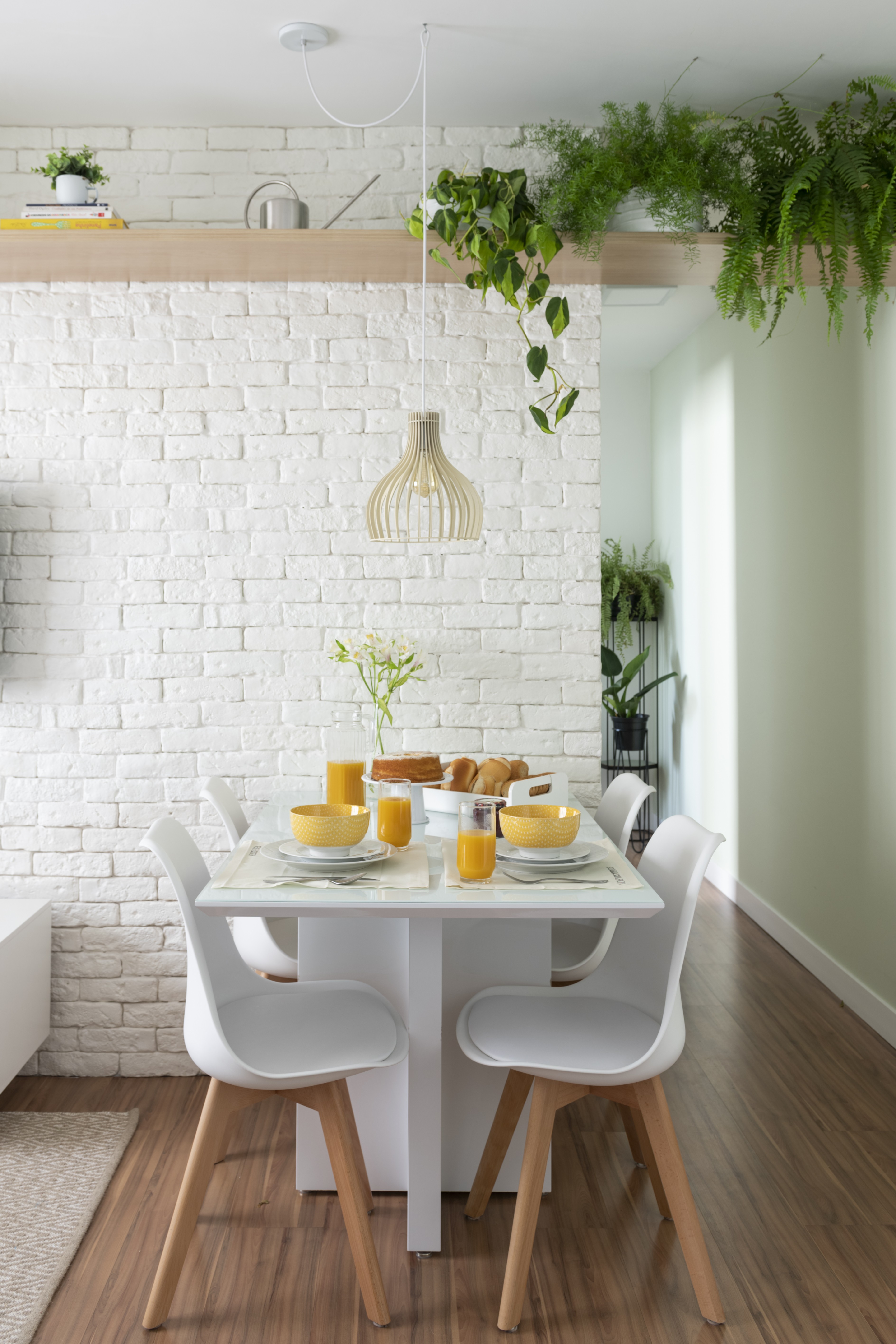 decoração sala pequena minimalista moderna