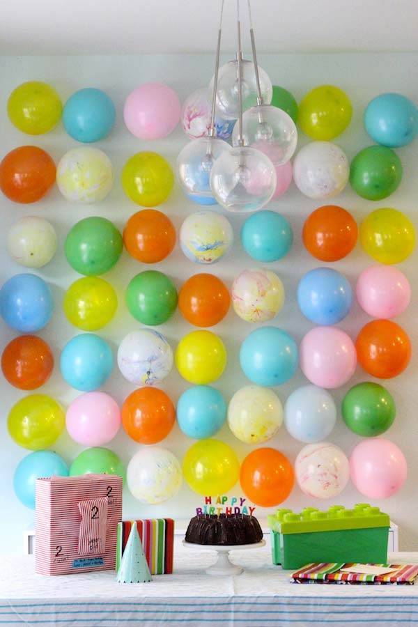 decoração de aniversário simples e bonita com bexigas