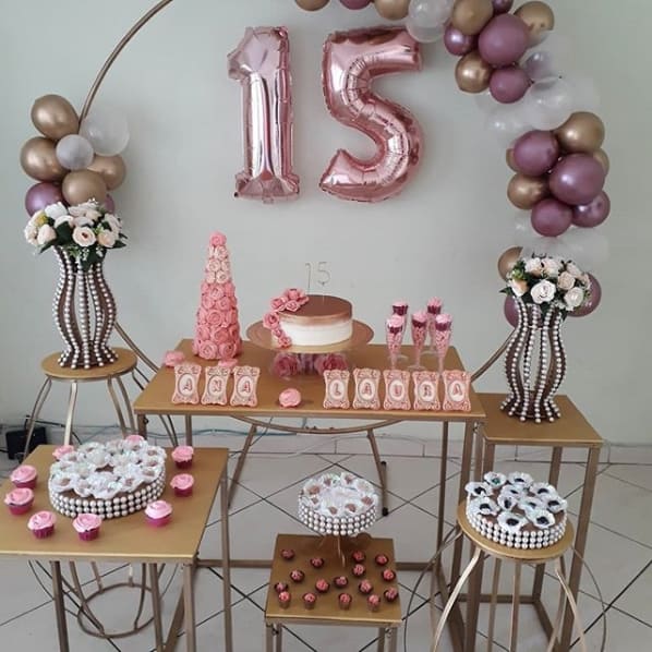 decoração boho chic 15 anos em casa