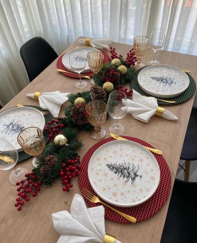 mesa posta de natal minimalista