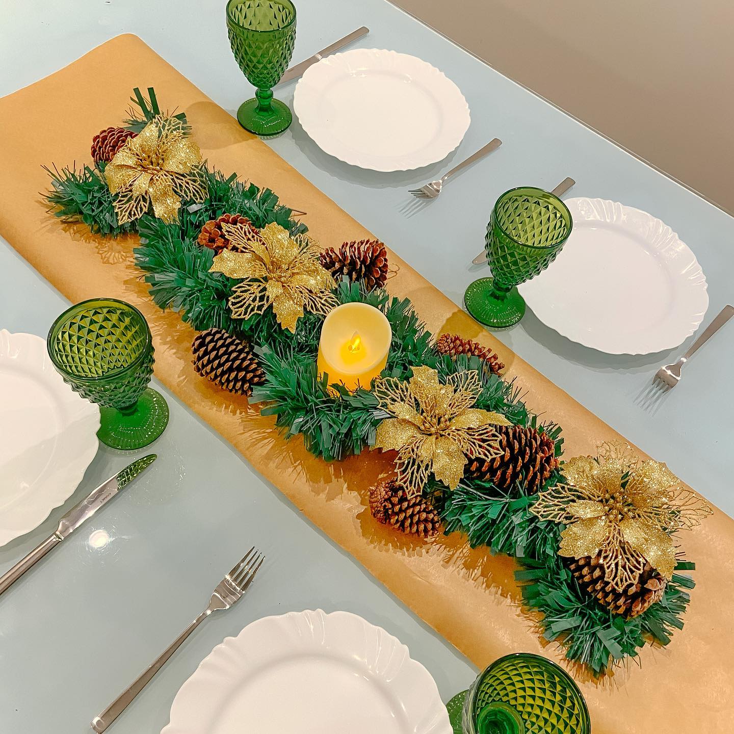 decoração de natal com potes de vidro