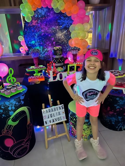 como economizar decoração festa pijama