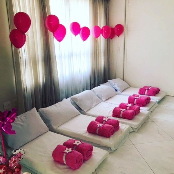 erros comuns decoração festa pijama evitar