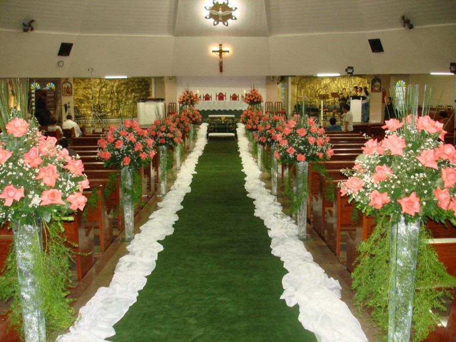 decoração igreja branca
