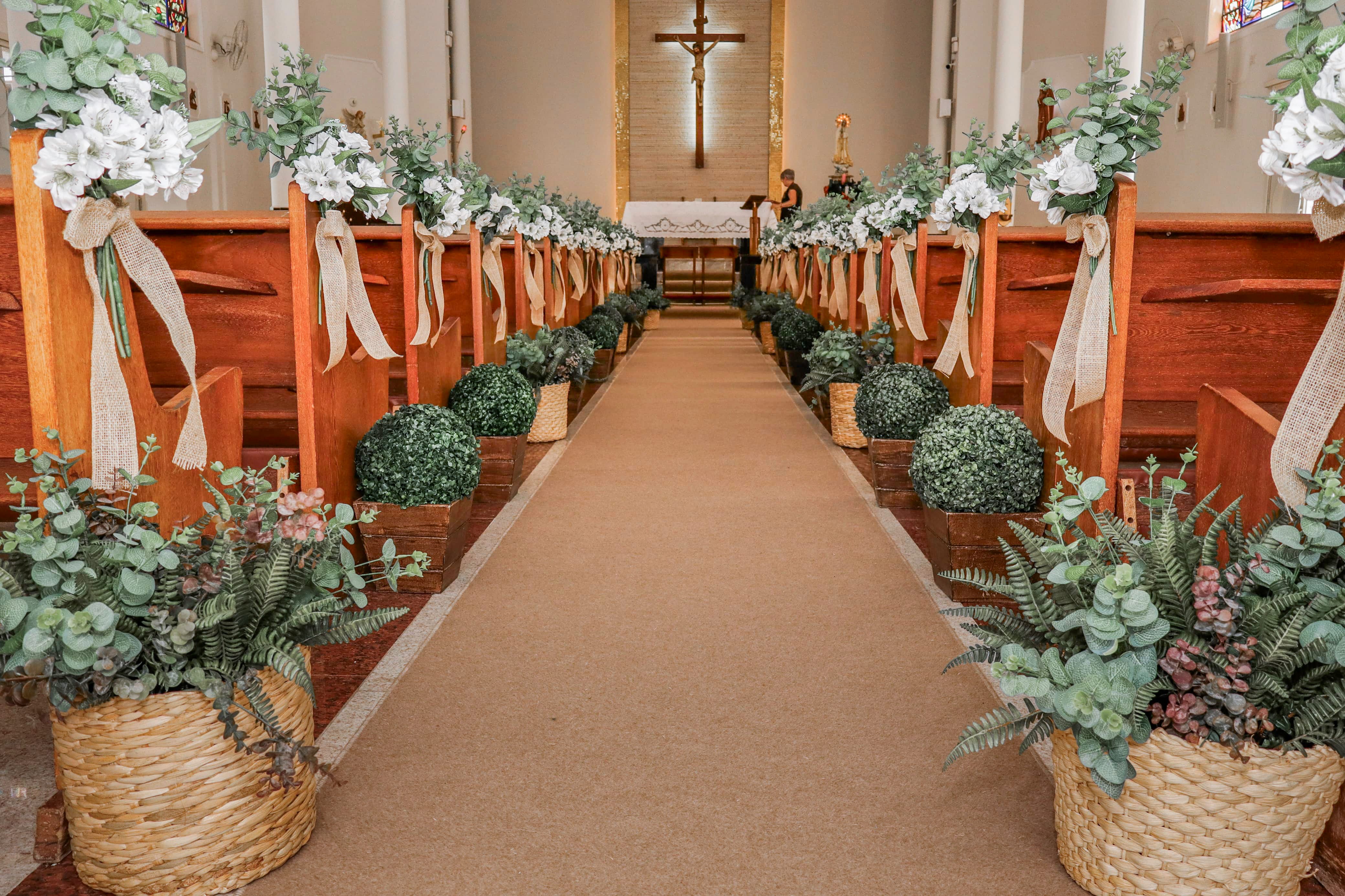 decoração igreja casamento rústica simples