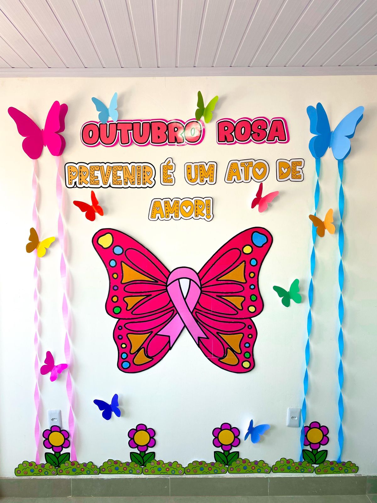 ideias de decoração simples outubro rosa para empresas