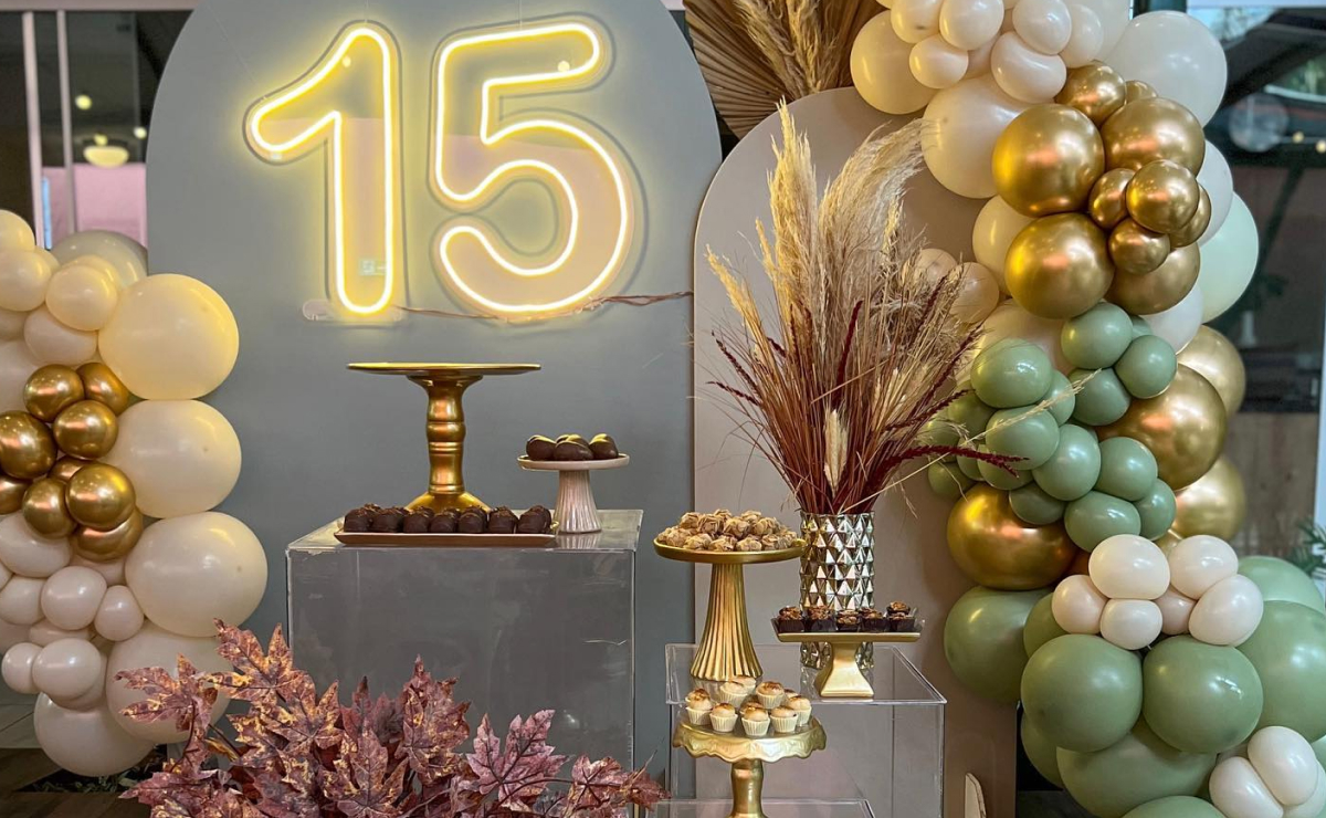 erros comuns ao planejar decoração de 15 anos simples