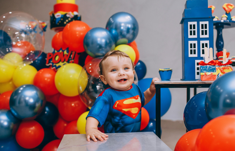 decoracao superman barata como fazer