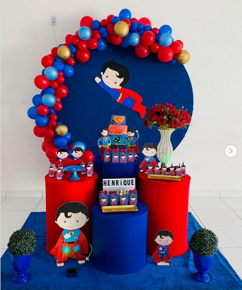 decoração superman simples