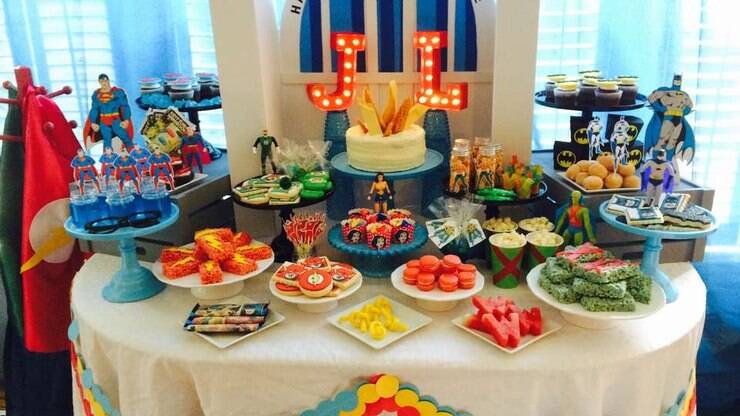 ideias decoração superman simples e barata
