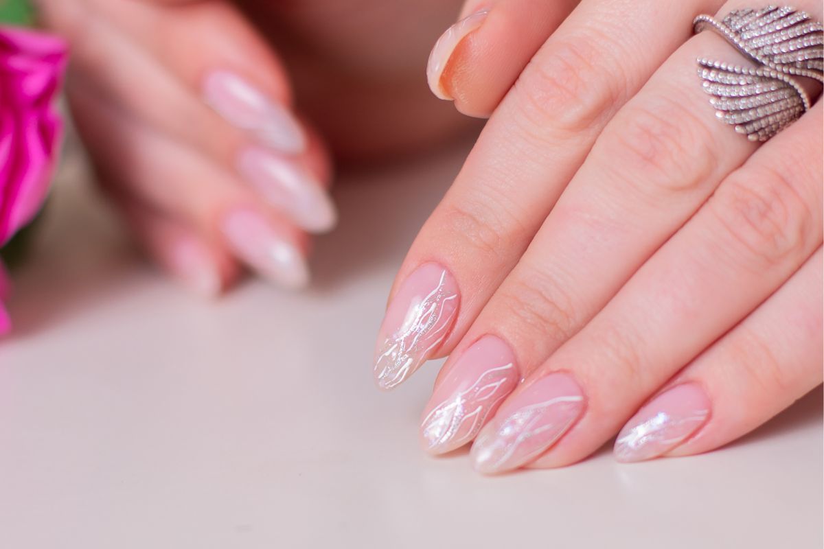 unhas de fibra de vidro vs unhas de gel qual a melhor opção