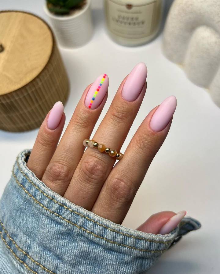 unhas almond 2025