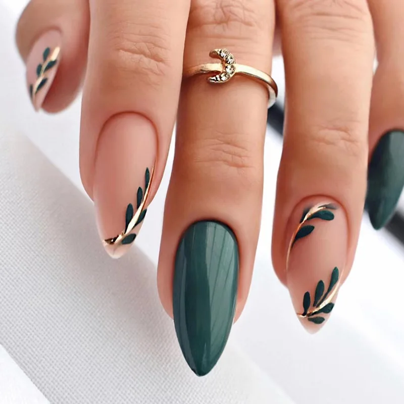 decoração unhas amendoadas