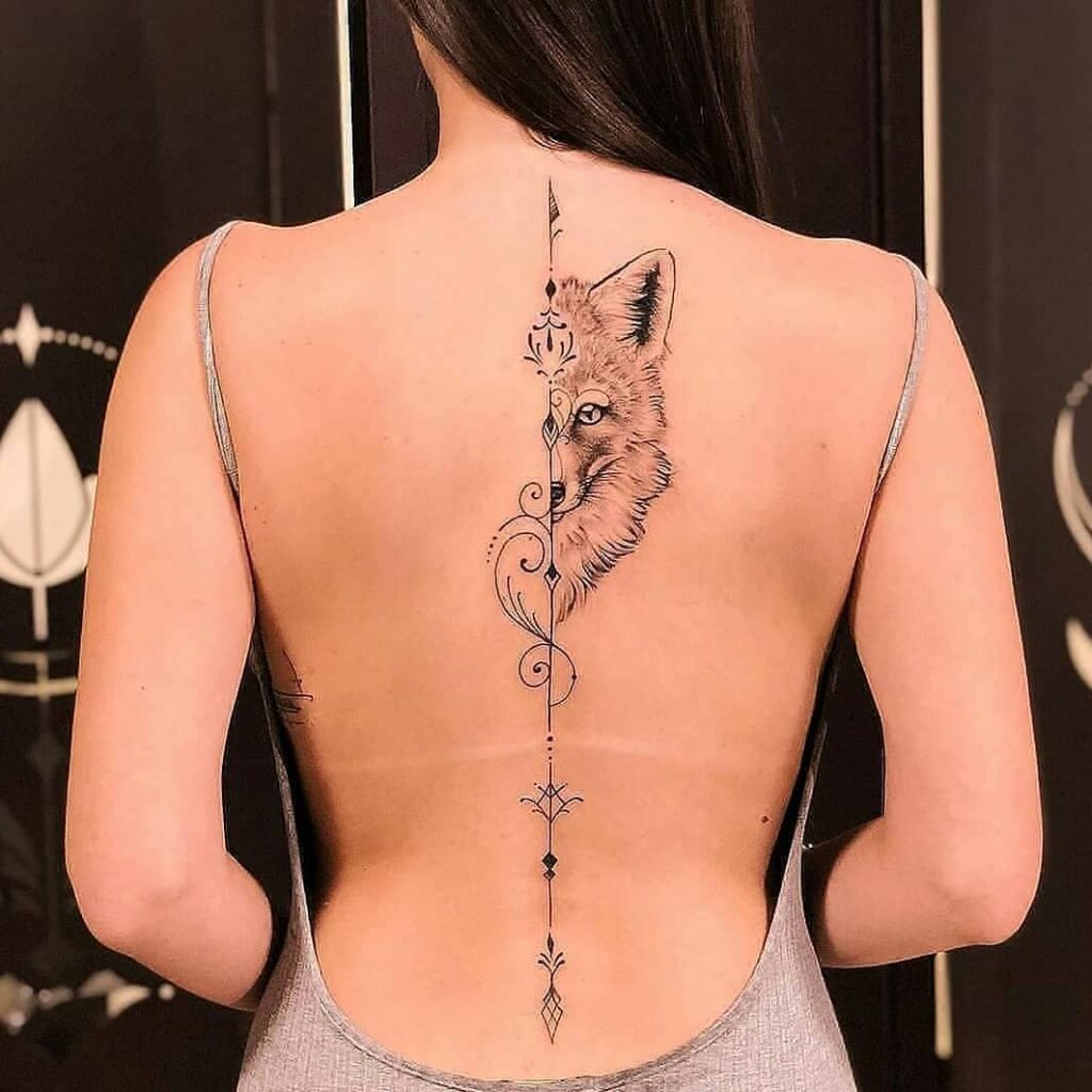 tatuagem delicada tornozelo