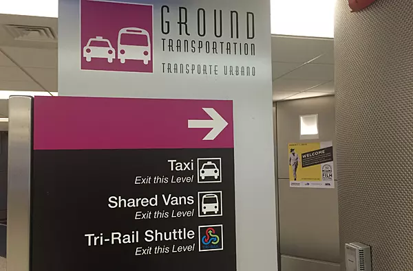 melhor forma de ir do aeroporto para o hotel