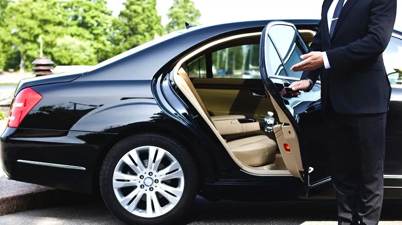 melhor forma de ir do aeroporto para o hotel