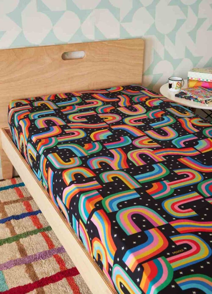 Dicas para ensinar os filhos a arrumarem a própria cama