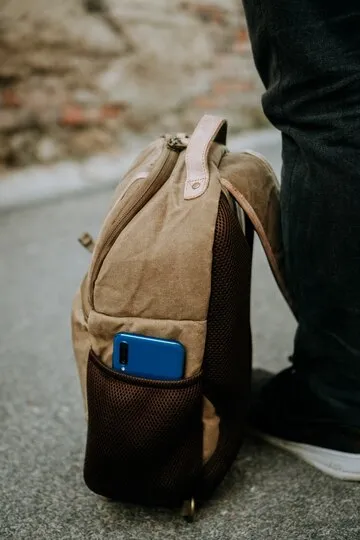 como escolher mochila que não dói as costas