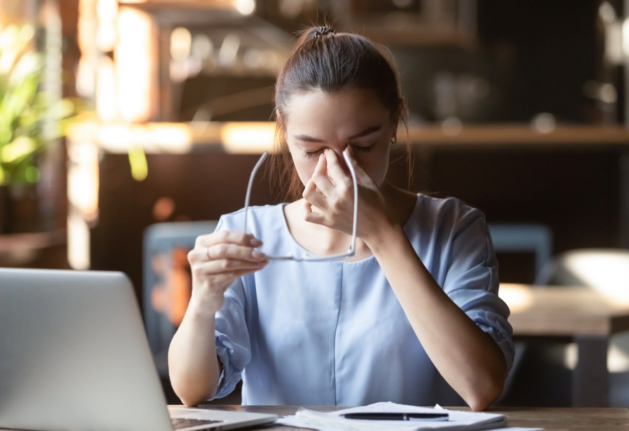 Como a Regra 20-20-20 pode salvar sua visão no trabalho