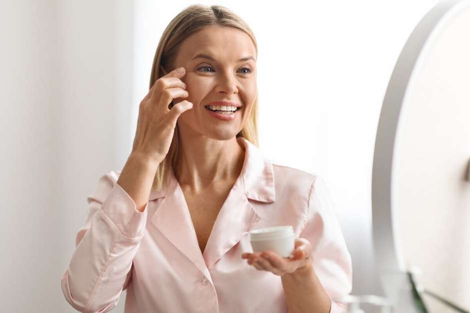 Desvendando os ômegas: benefícios para a hidratação e elasticidade da pele