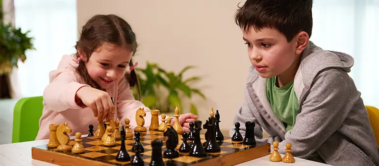 Como o Pensamento Crítico Transforma suas Decisões Profissionais