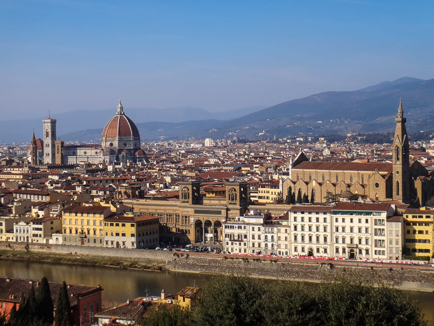 como se locomover na Toscana como mulher viajante