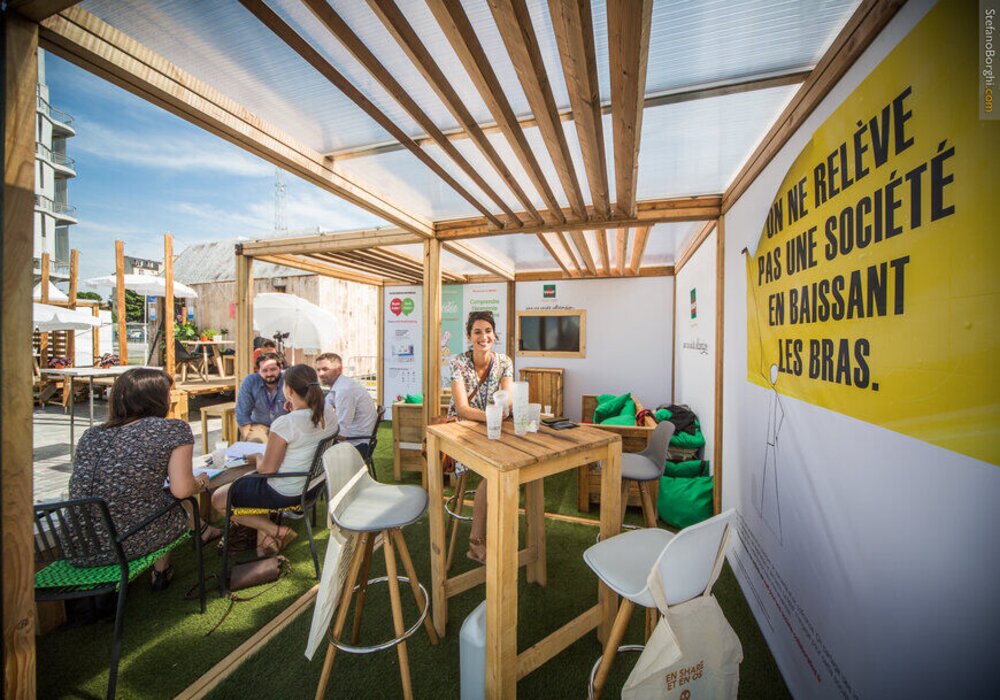 coliving feminino no exterior para nômades digitais