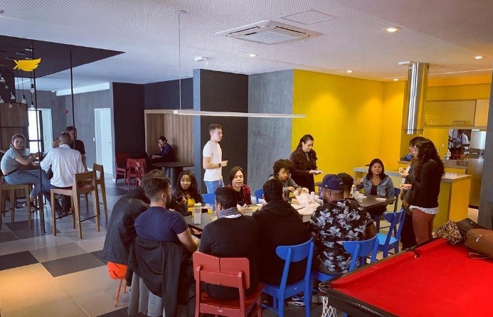 contratos flexíveis e custos em coliving internacional