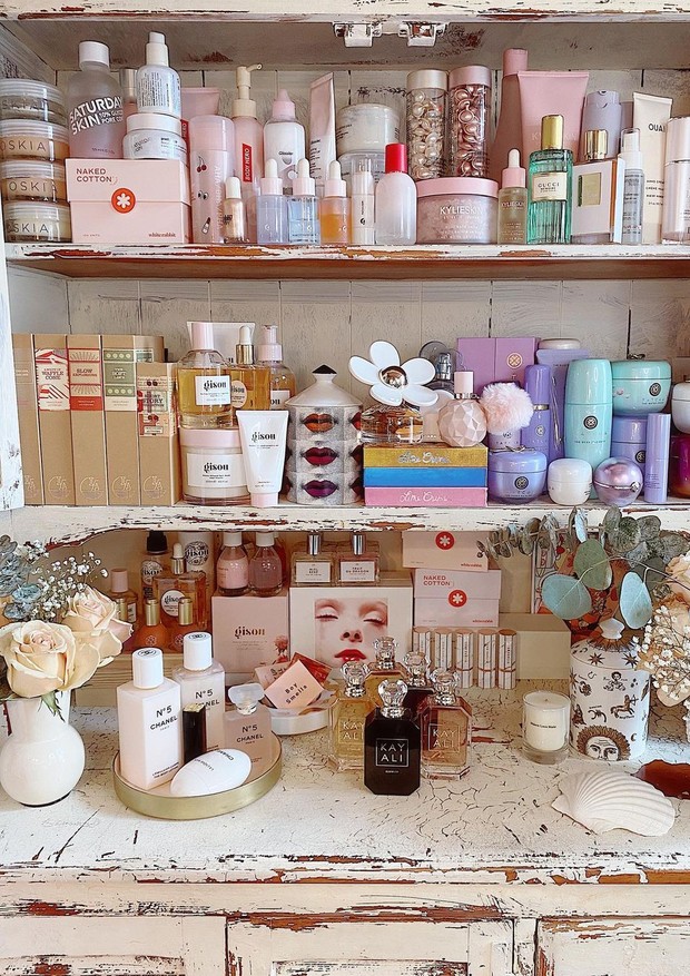 Dicas para organizar as gavetas do banheiro e skincare