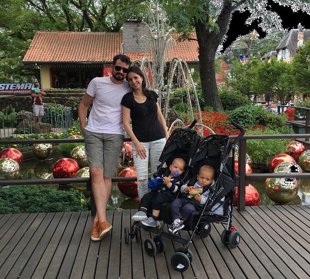 dicas para viajar com trigêmeos