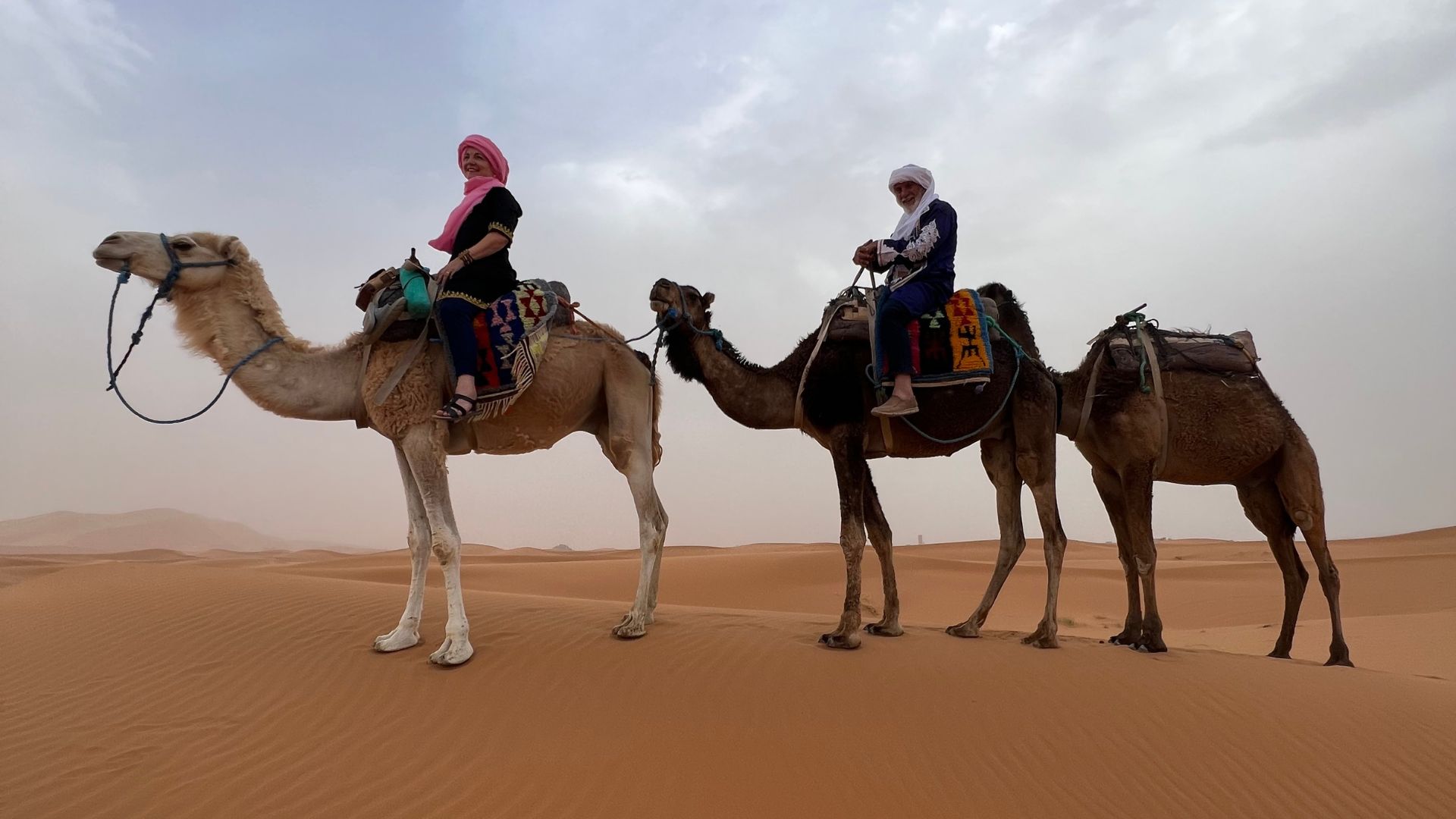 Dicas para viajar para o deserto sendo mulher solo