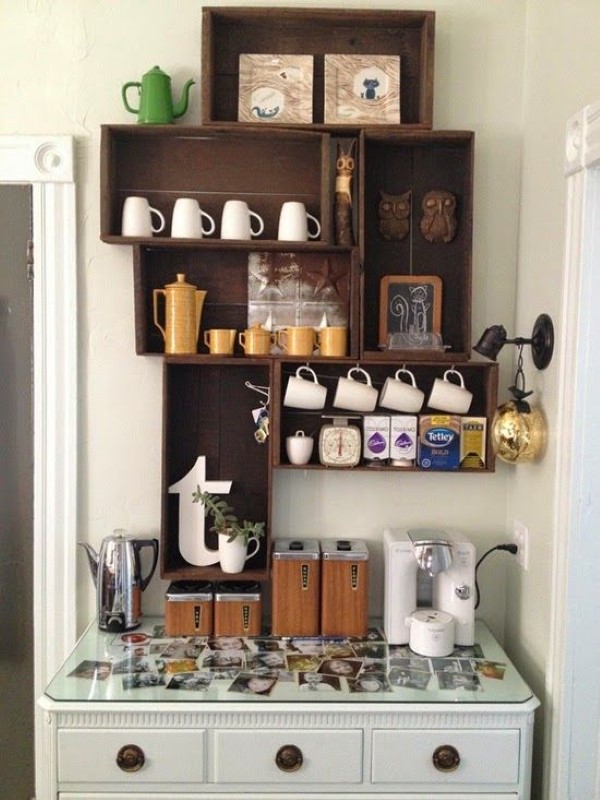 Soluções Criativas e Baratas para Armários de Cozinha: PVC e Reaproveitamento