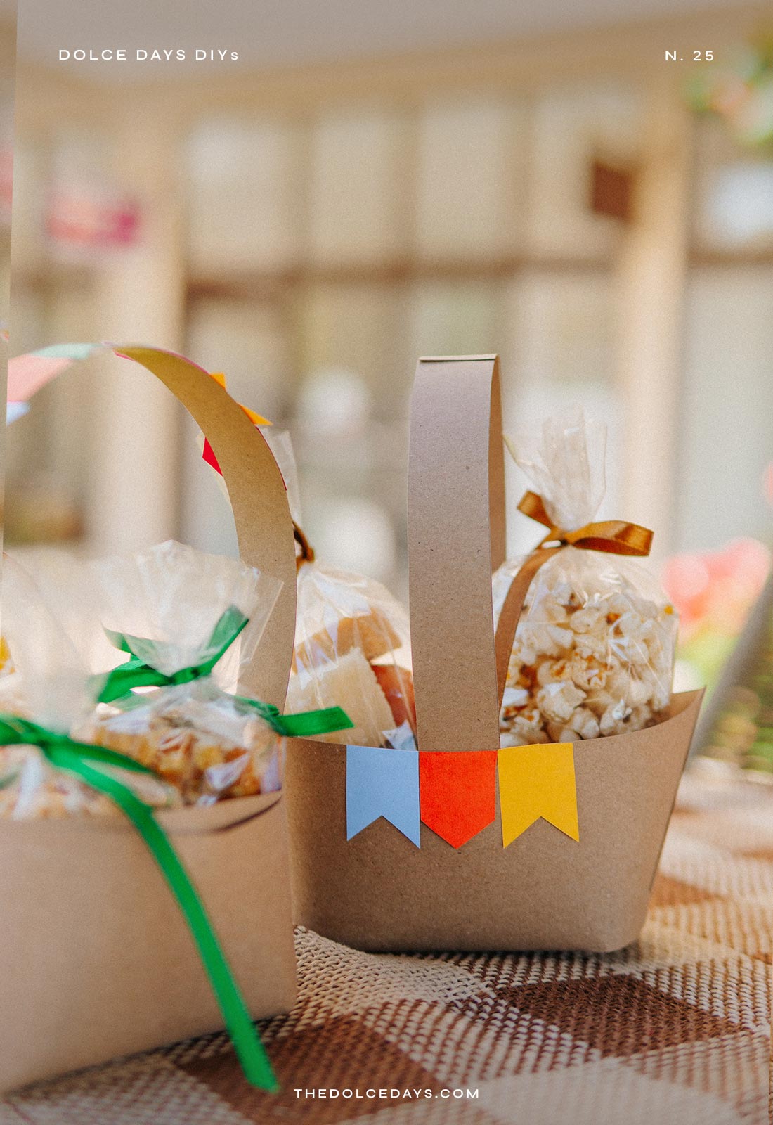 Decoração de Festa Junina DIY: Economize e Encante com Ideias Criativas; Comidas Típicas de Festa Junina Baratas: Receitas Deliciosas para Seu Arraial; Convites e Lembrancinhas de Festa Junina Faça Você Mesmo: Charme e Economia; Guia Completo para Organizar uma Festa Junina Econômica e Inesquecível; Brincadeiras e Entretenimento para Festa Junina: Diversão Garantida Sem Gastar Muito