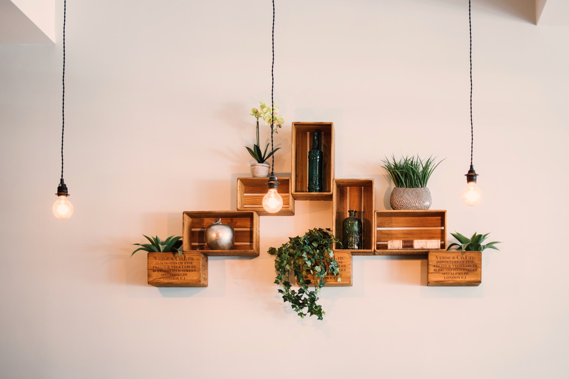 Decoração com Pallets: 10 Ideias Criativas para Transformar Sua Casa