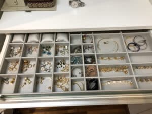 Reaproveitando Materiais: Crie Organizadores Incríveis para seu Quarto