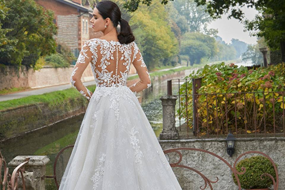 Aprenda a Tirar Medidas para o seu Vestido de Casamento