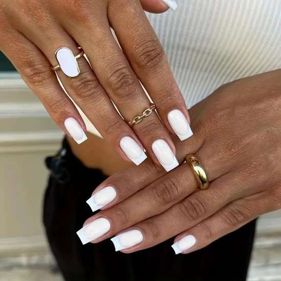 Unhas formato amendoado