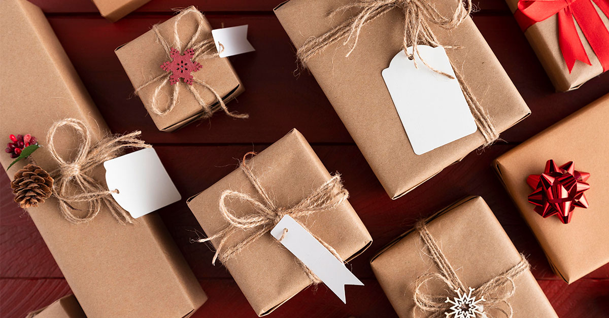 5 Ideias Criativas de Embalagens de Presente para Encantar
Como Escolher o Papel de Presente Ideal para Cada Ocasião
Onde Comprar Embalagens de Presente: Guia Completo
Materiais Essenciais para um Preenchimento de Caixa de Presente Perfeito
Tendências em Embalagens de Presente Sustentáveis