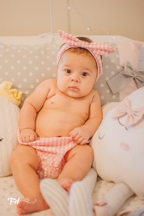 Ideias Criativas para um Ensaio de 2 Meses: Estilos e Temas