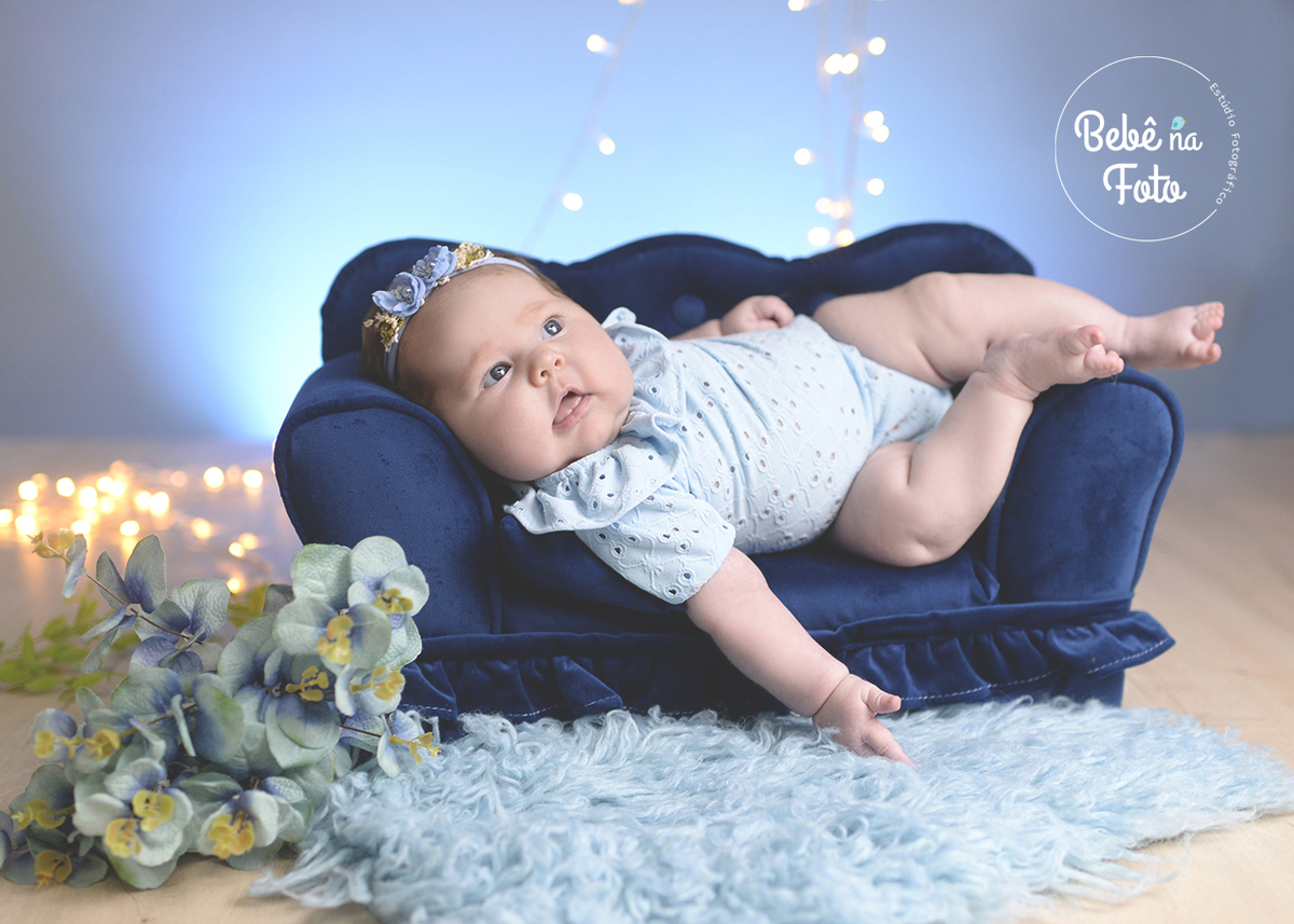 Ensaio de 2 Meses: Capturando a Essência da Transição do Bebê